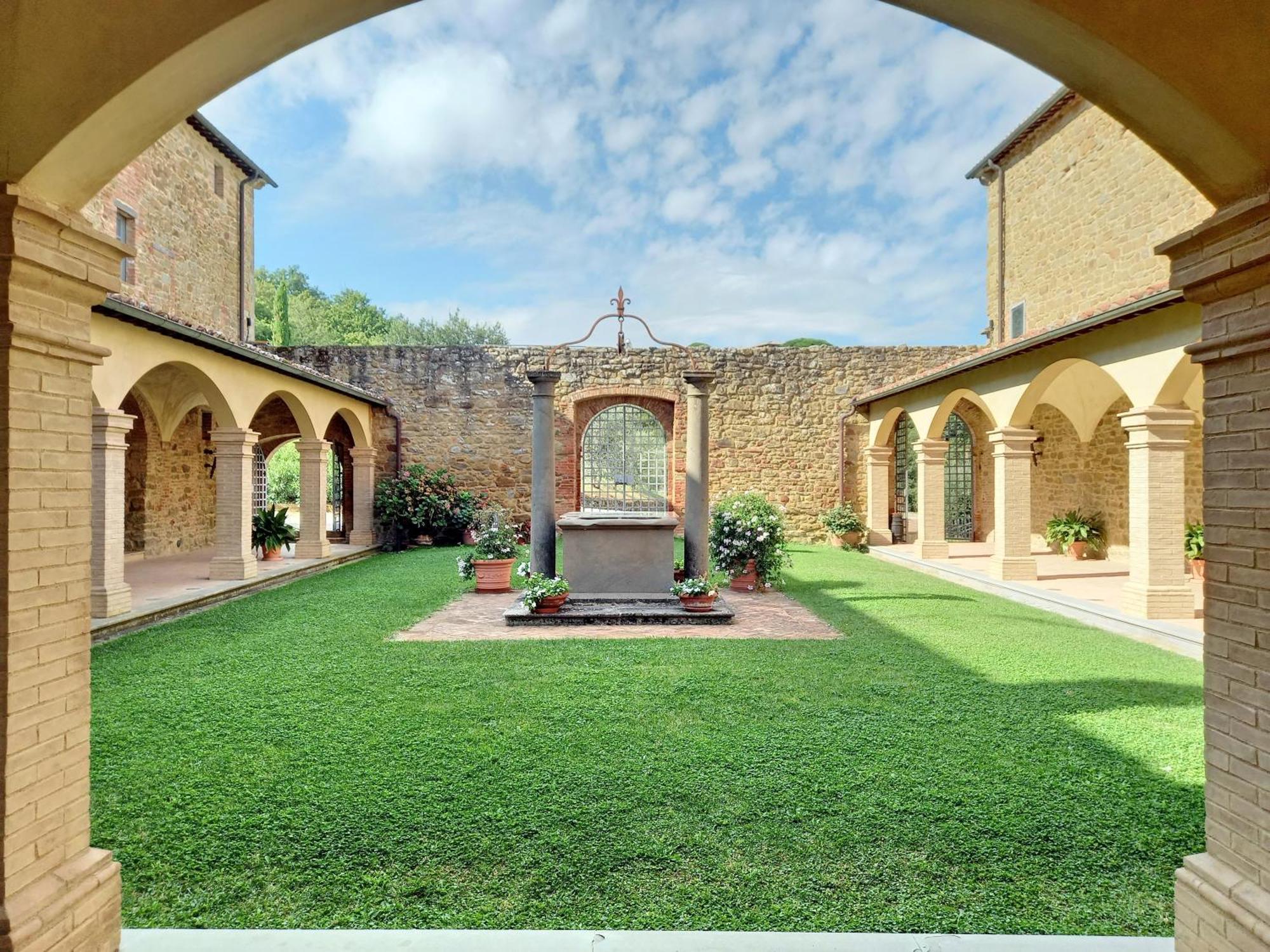 Paciano Agriturismo I Frati מראה חיצוני תמונה