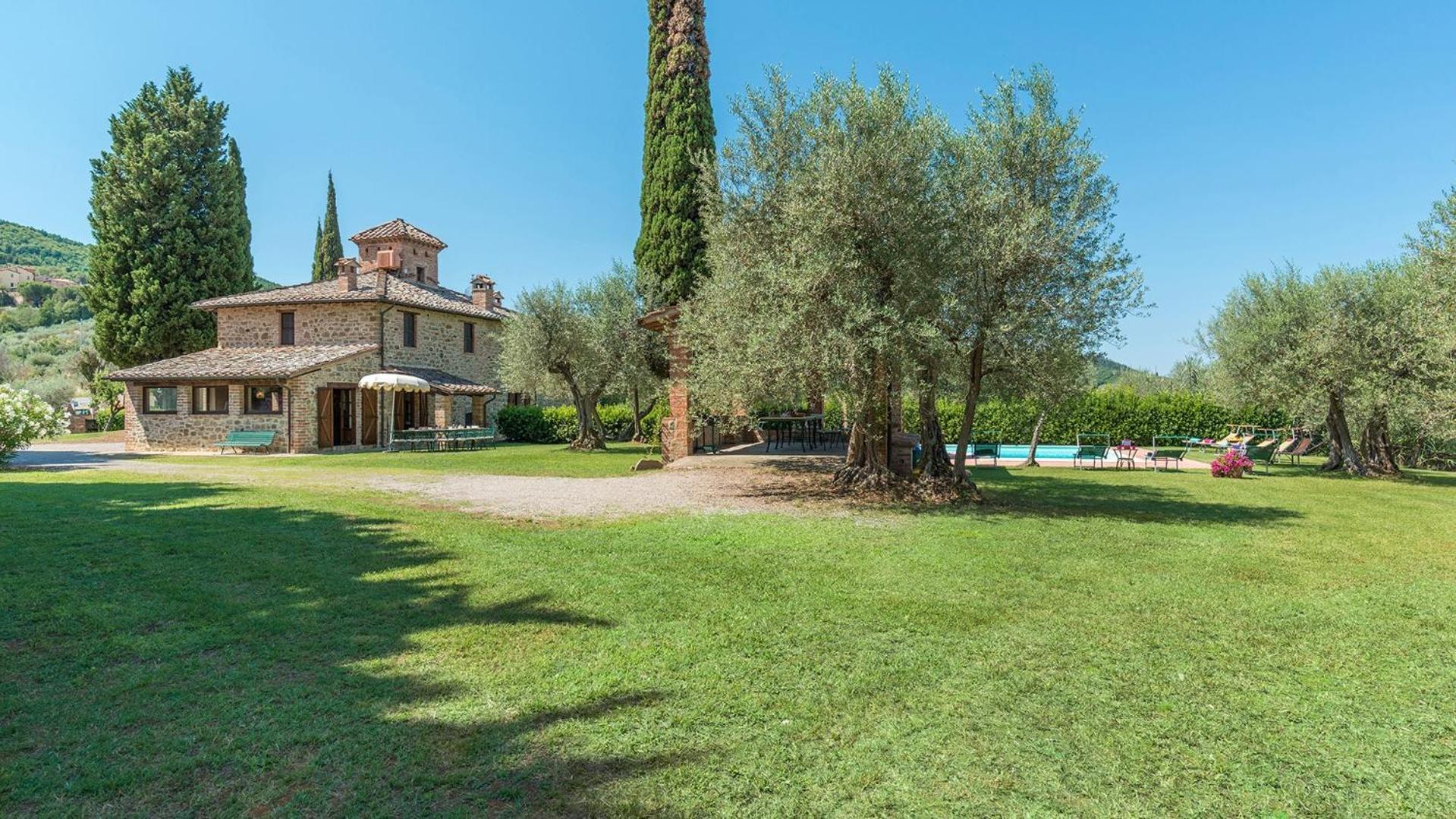 Paciano Agriturismo I Frati חדר תמונה