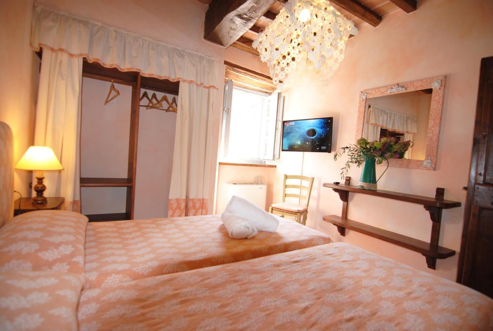 Paciano Agriturismo I Frati מראה חיצוני תמונה